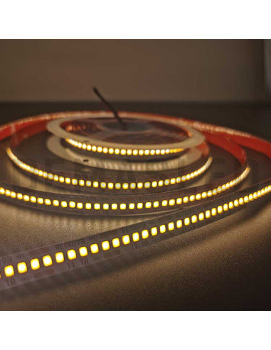 Tira LED SMD2835, 24V 24W/m, 240 LEDs/m, 5m