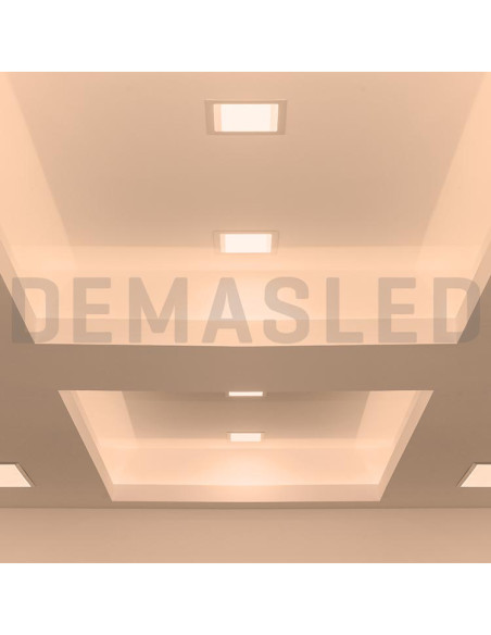 Panel LED cuadrado blanco de 17x17cm 12W 900lm, de empotrar
