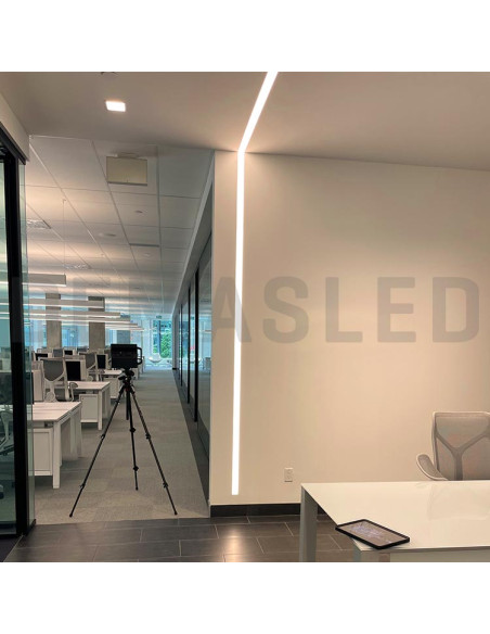 Panel LED cuadrado blanco, 22.3x22.3cm 18W 1440lm, empotrar