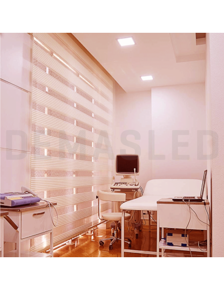 Panel LED cuadrado AJUSTABLE de 12x12cm 12W 1020lm, Empotrar