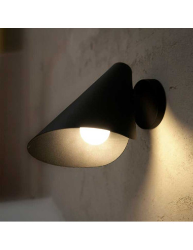 Aplique metal negro orientable Lisboa