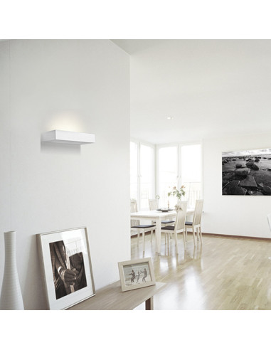 Aplique de pared modelo BLAS 210 en color Blanco para 1XG9 (no incluida)