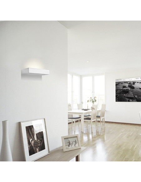 Aplique de pared modelo BLAS 210 en color Blanco para 1XG9 (no incluida)