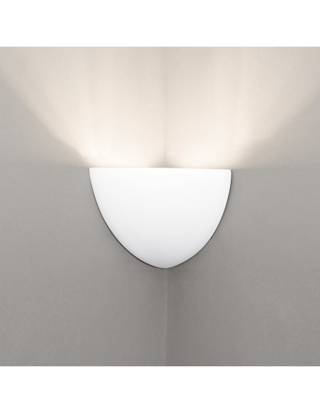 Aplique de pared modelo ESFERA CORNER 150 - 1xE14 en color Blanco para 1xE14 (no incluida)