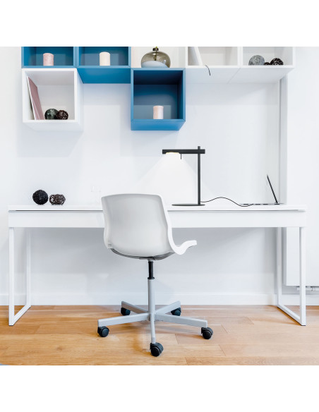 Lámpara de mesa modelo MT4010 para 1XG9 (no incluida)