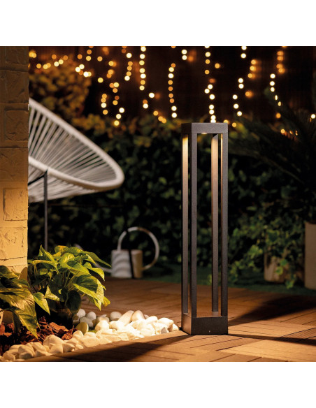 Baliza de suelo modelo BALIZA EX1357-BK en color Negro