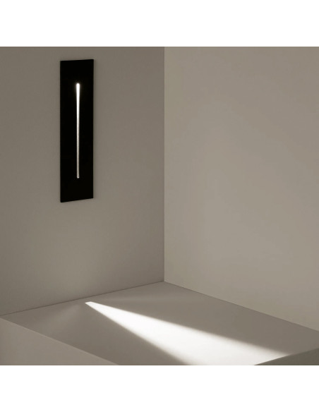 Aplique de pared modelo EX1006-BK en color Negro