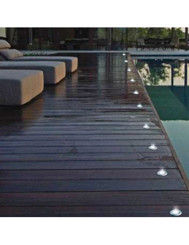 Aplique de pared modelo EMP6140-INOX 12/24V en color Niquel