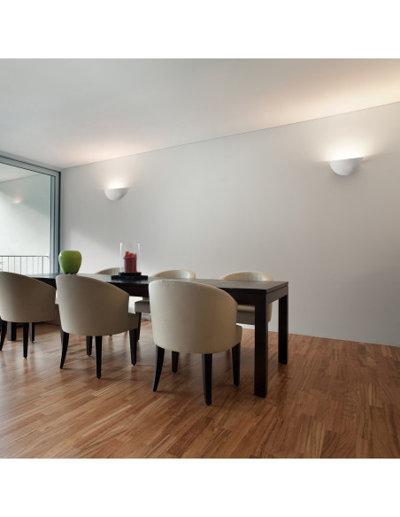 Aplique de pared modelo HULA 280 en color Blanco para 1xE27 (no incluida)