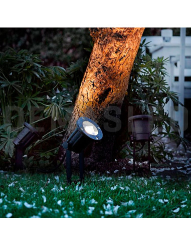 Luminaria exteriores Jardín pincho. IP54.110-220v. Gu10.